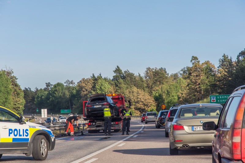 Flera bilar inblandade i trafikolycka i Ängelholm