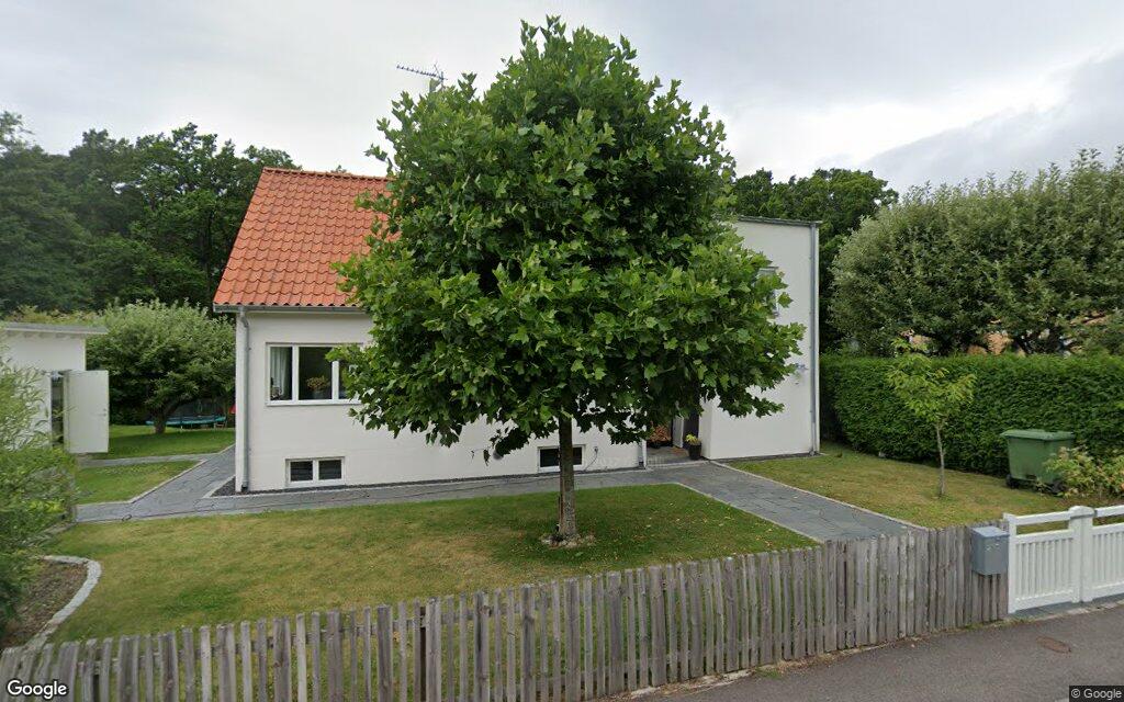 Huset på Ådalsvägen 21 i Ängelholm sålt igen efter kort tid